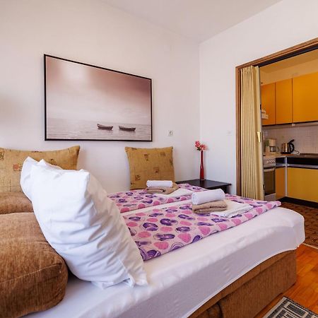 Apartments Zec 셀스 외부 사진