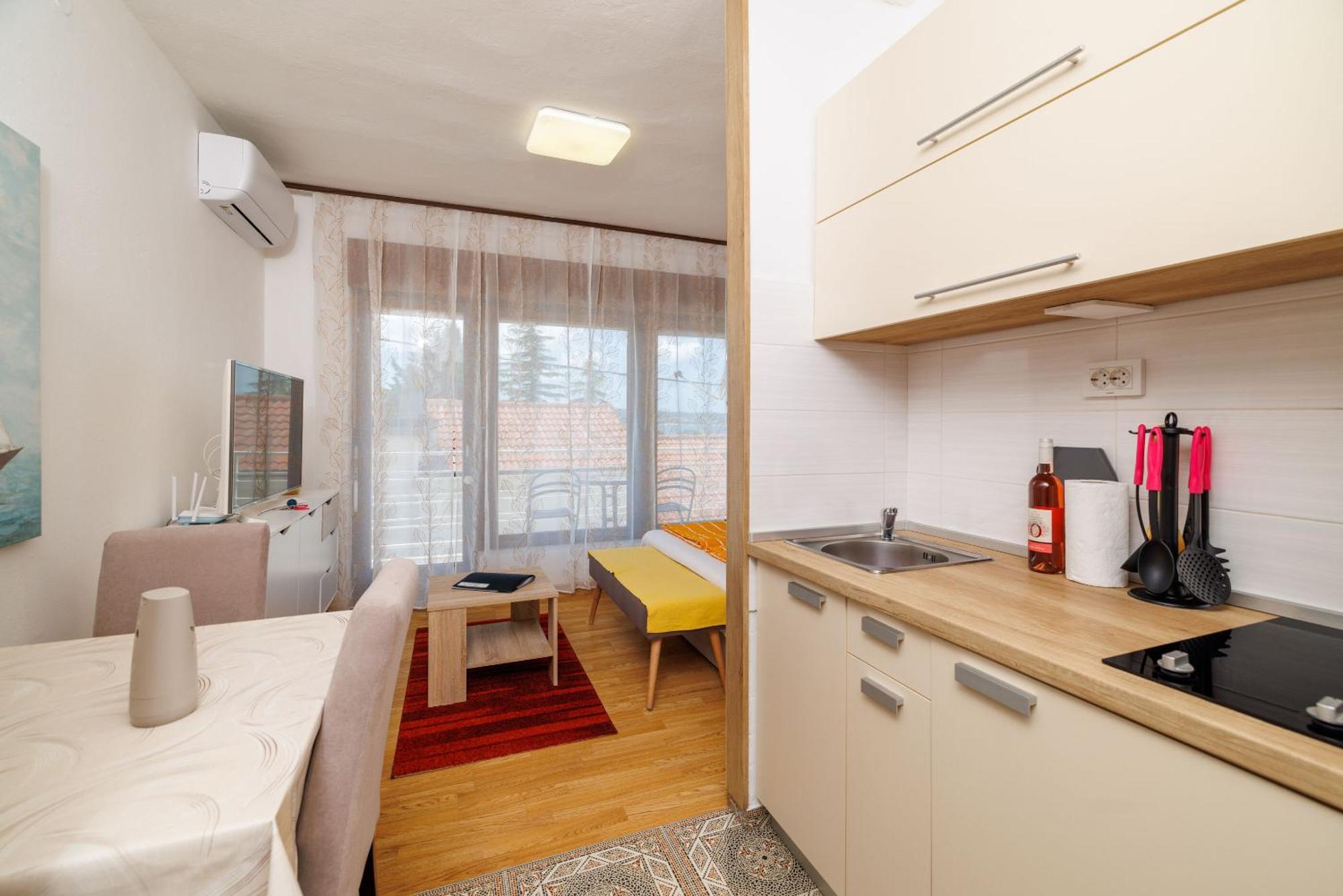 Apartments Zec 셀스 외부 사진