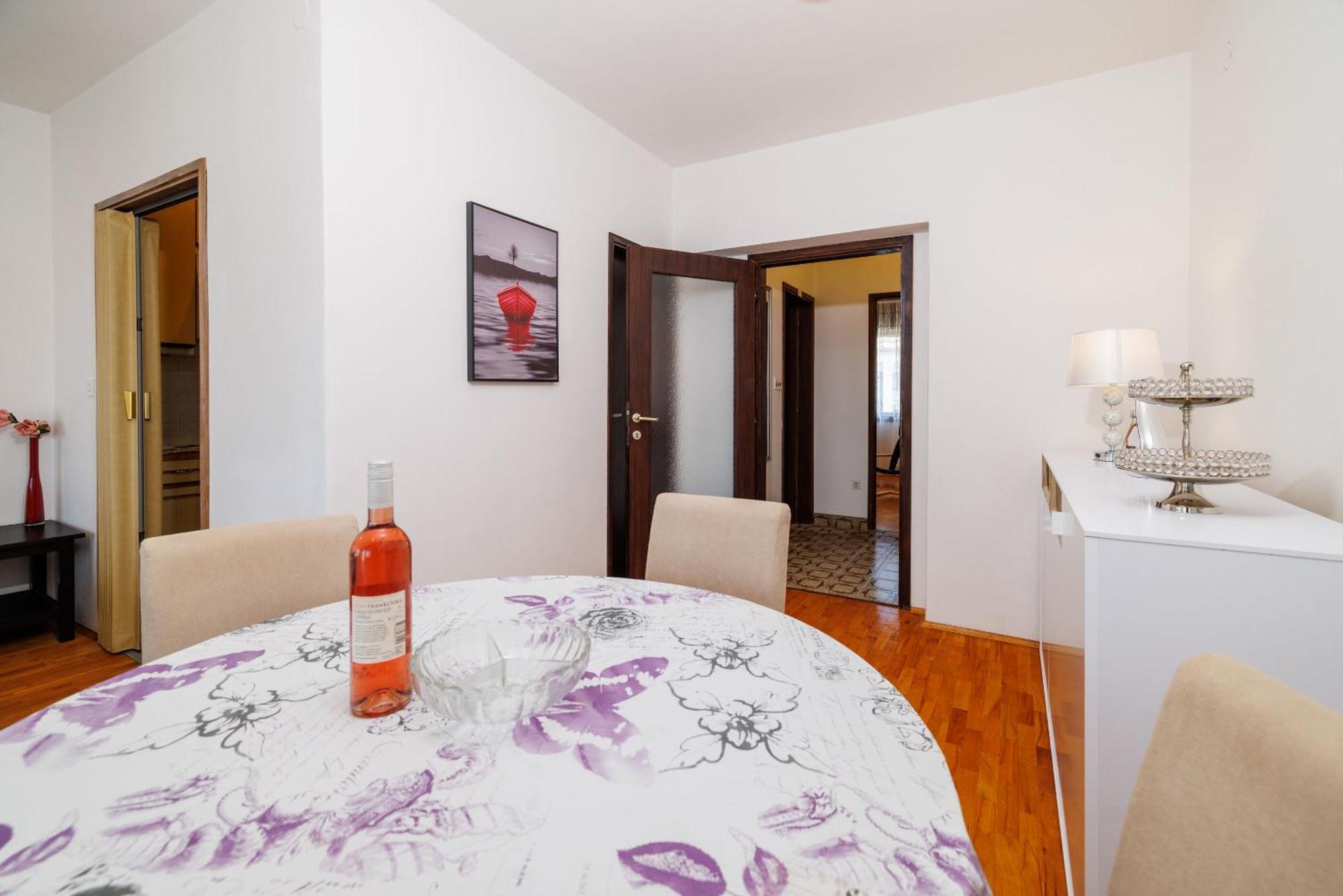 Apartments Zec 셀스 외부 사진
